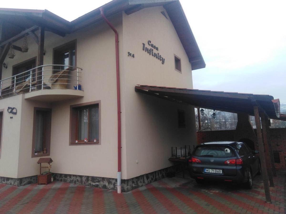 Casa Infinity Hotel Sovata Exterior foto